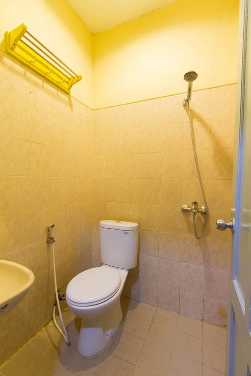 Wijaya Imperial Hotel Baturetno Room photo